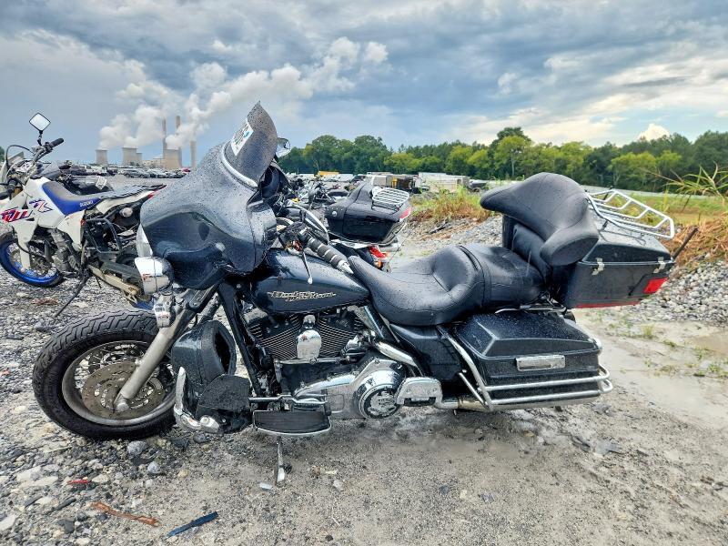 2007 Harley-Davidson Flhtcui