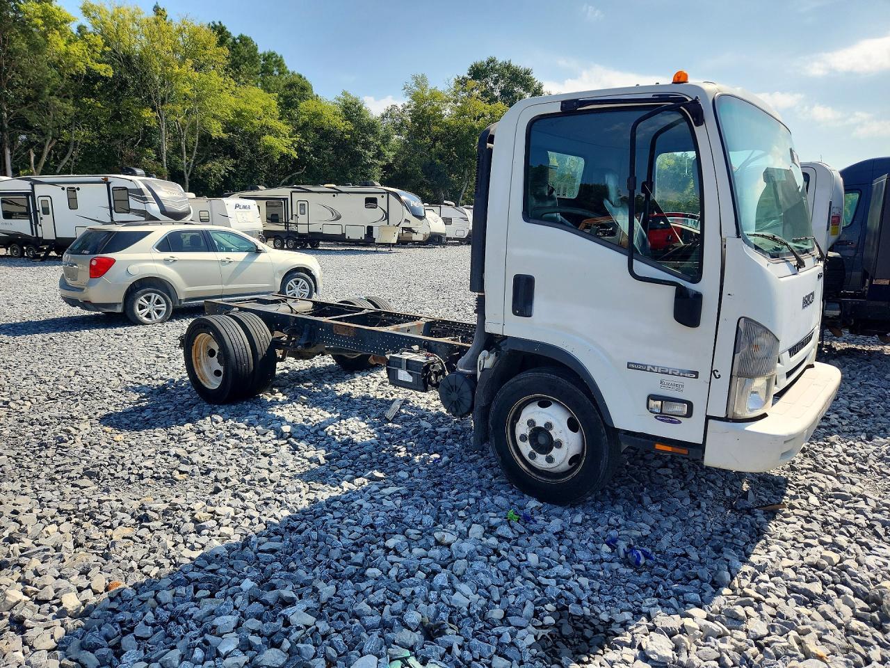 2016 Isuzu NPR HD