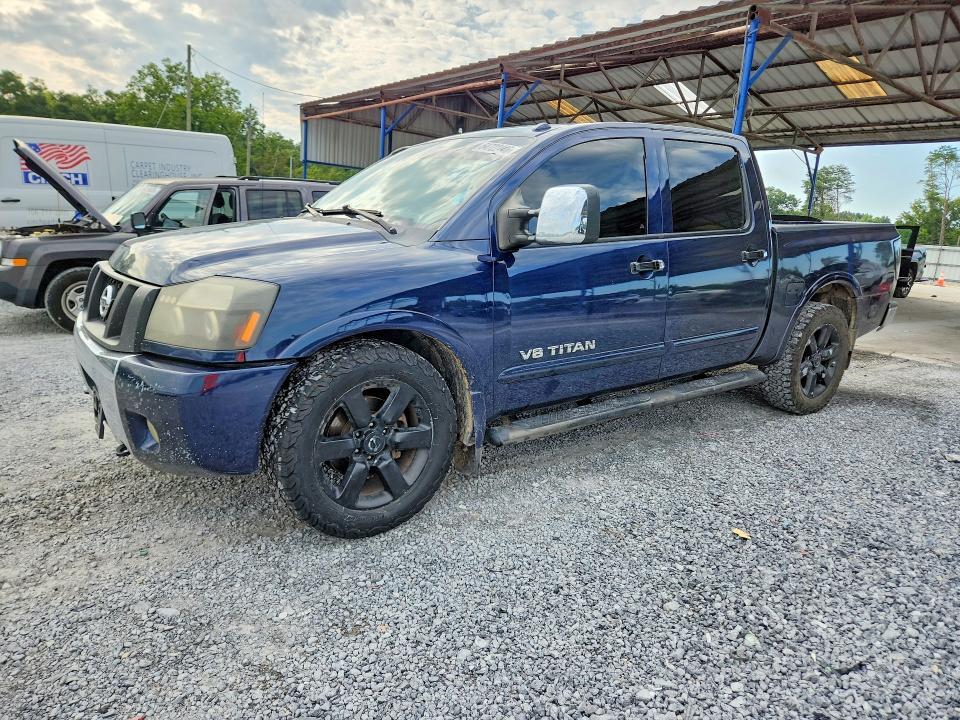 2010 Nissan Titan SE