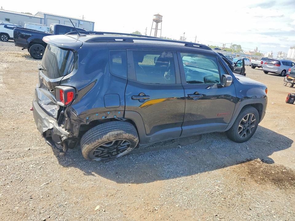 2017 Jeep Renegade Trailhawk