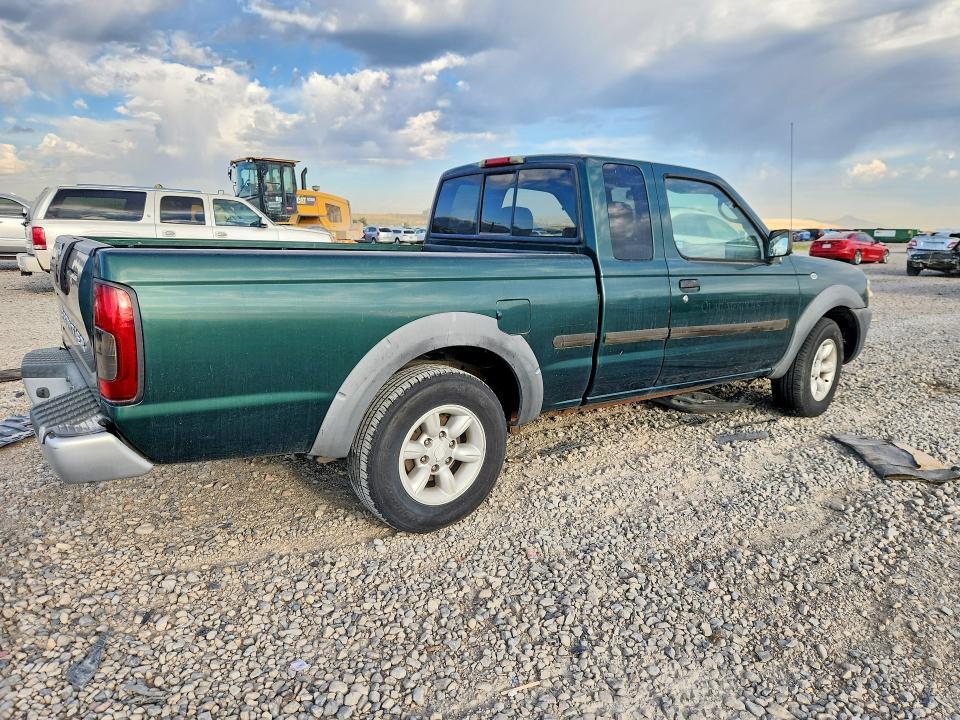 2002 Nissan Frontier Standard
