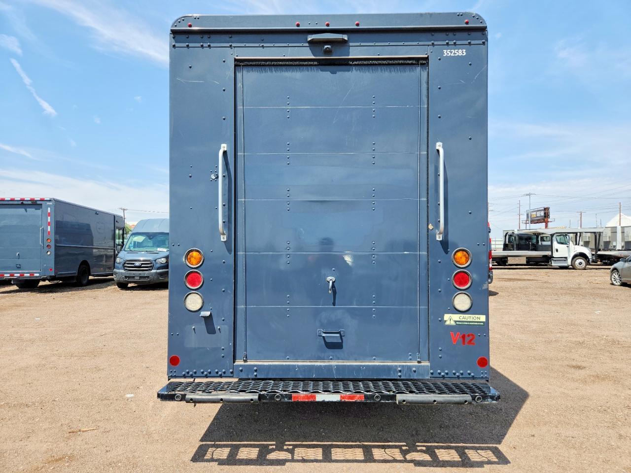 2020 Freightliner MT45G Chassis Delivery Truck