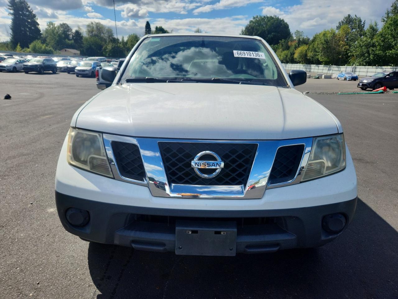2015 Nissan Frontier S