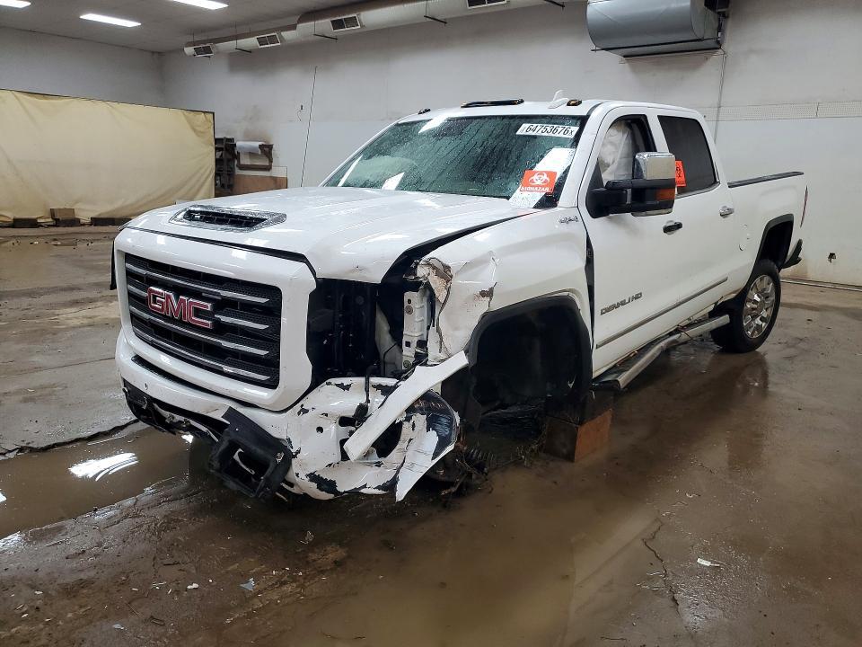 2016 GMC Sierra K2500 Denali