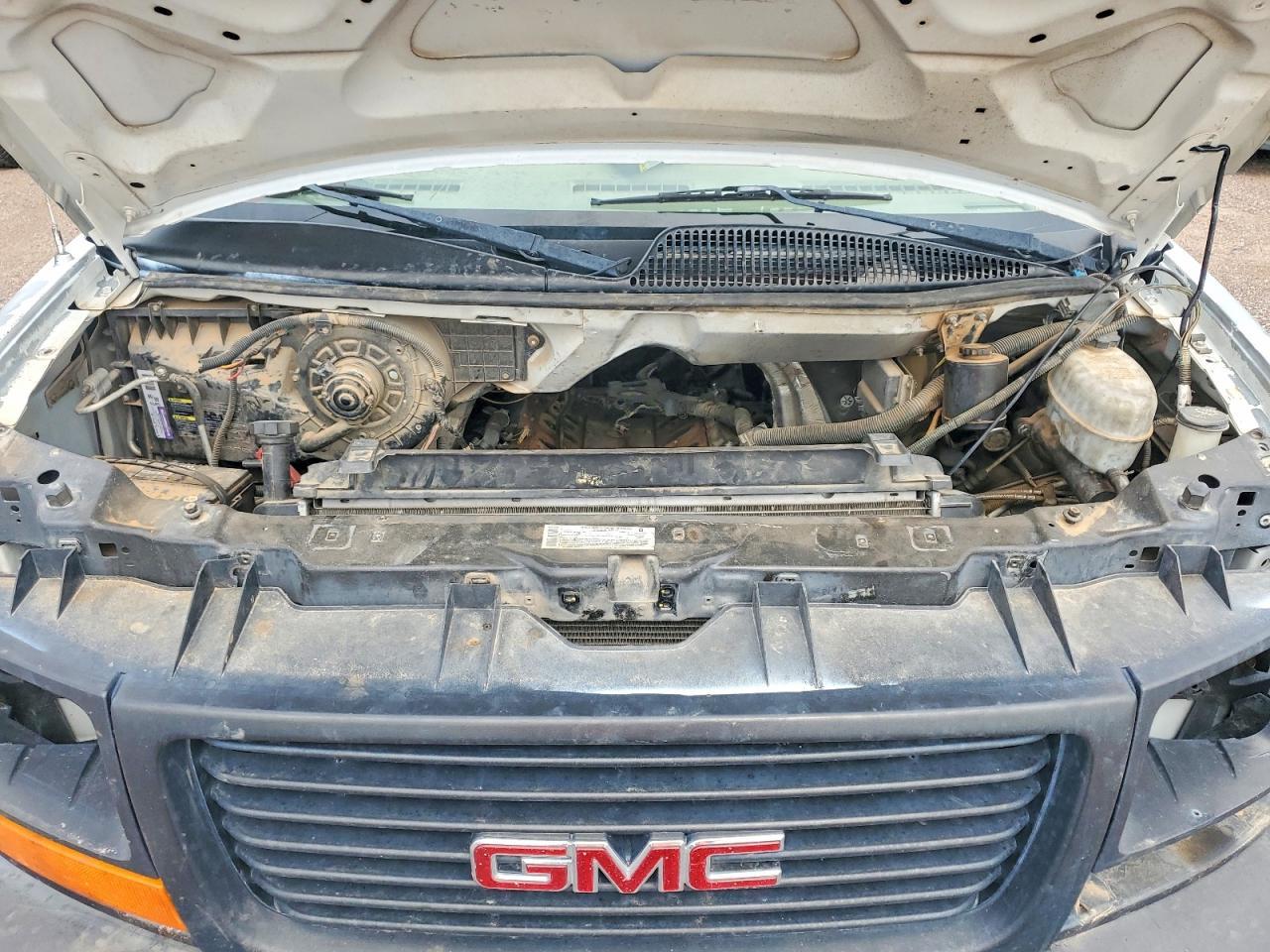 2005 GMC Savana
