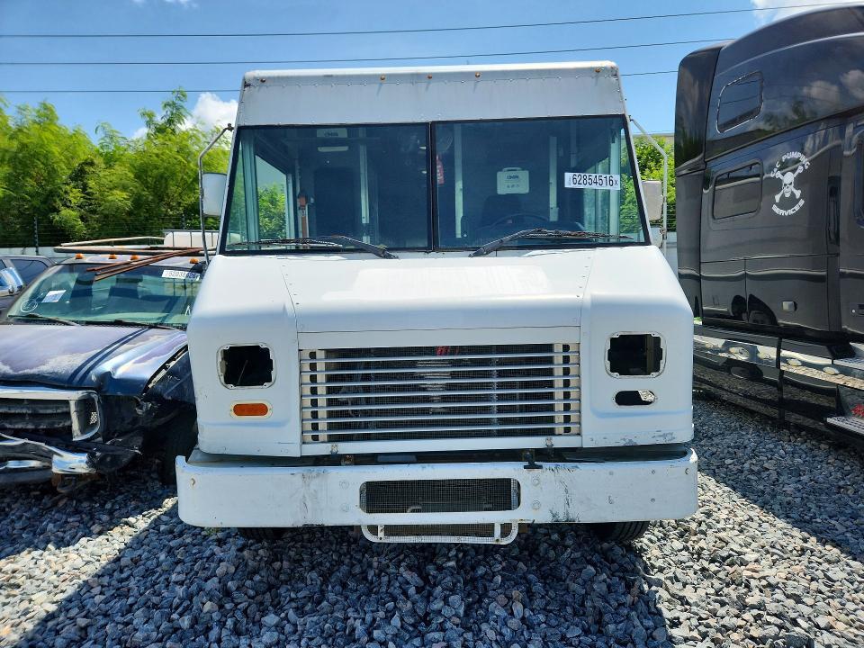 2015 Ford F59 Delivery Truck