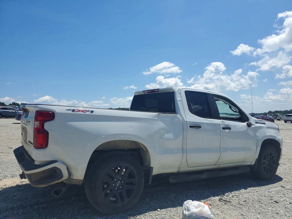 2025 Chevrolet Silverado K1500 Custom