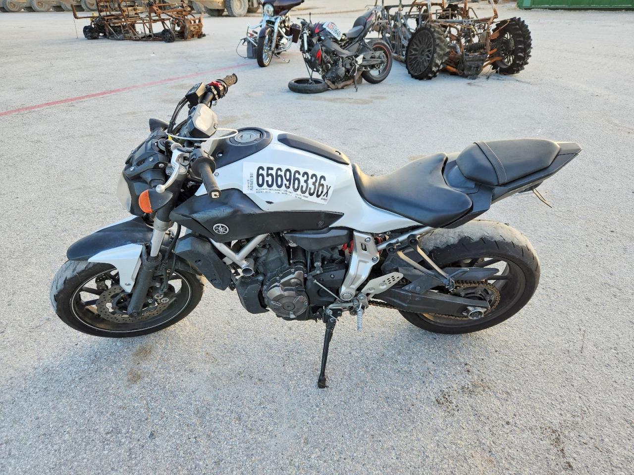 2015 Yamaha FZ07
