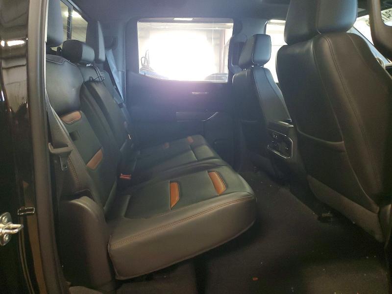2019 GMC Sierra K1500 AT4