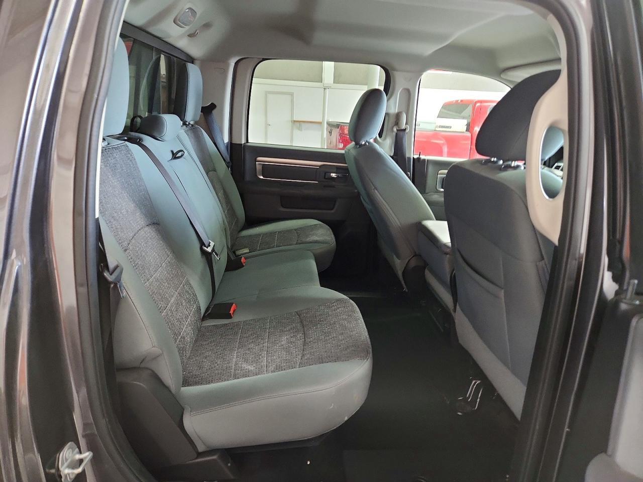 2016 Dodge RAM 1500 SLT