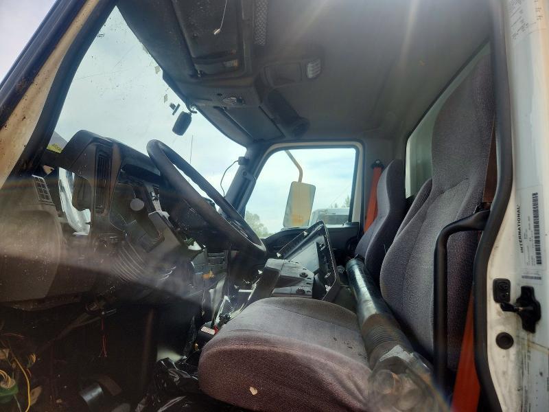 2020 International MV607 BOX Truck