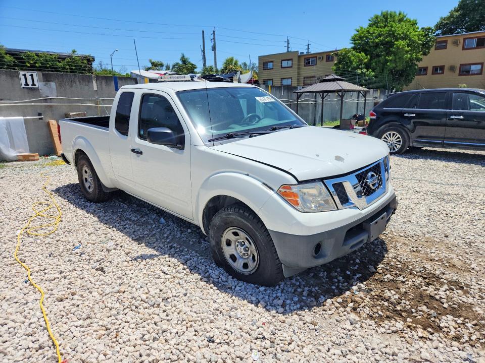 2015 Nissan Frontier S