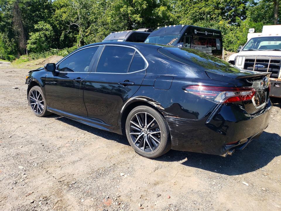 2023 Toyota Camry Hybrid se