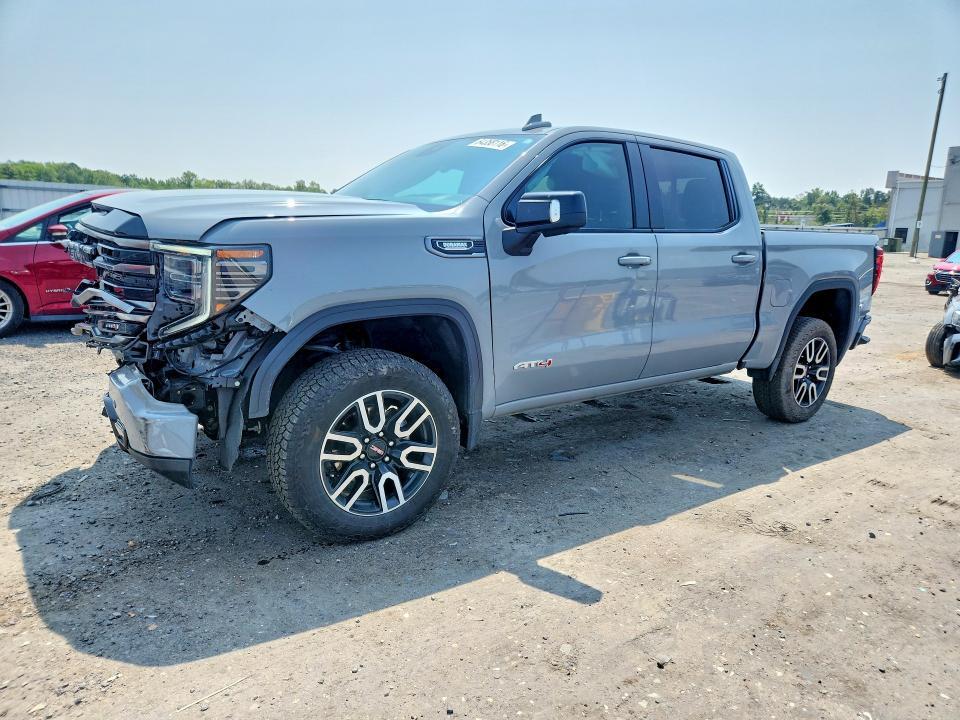 2025 GMC Sierra K1500 AT4