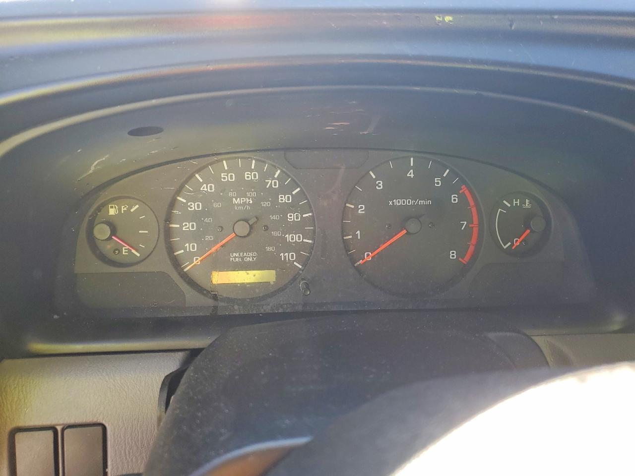 2000 Nissan Frontier XE