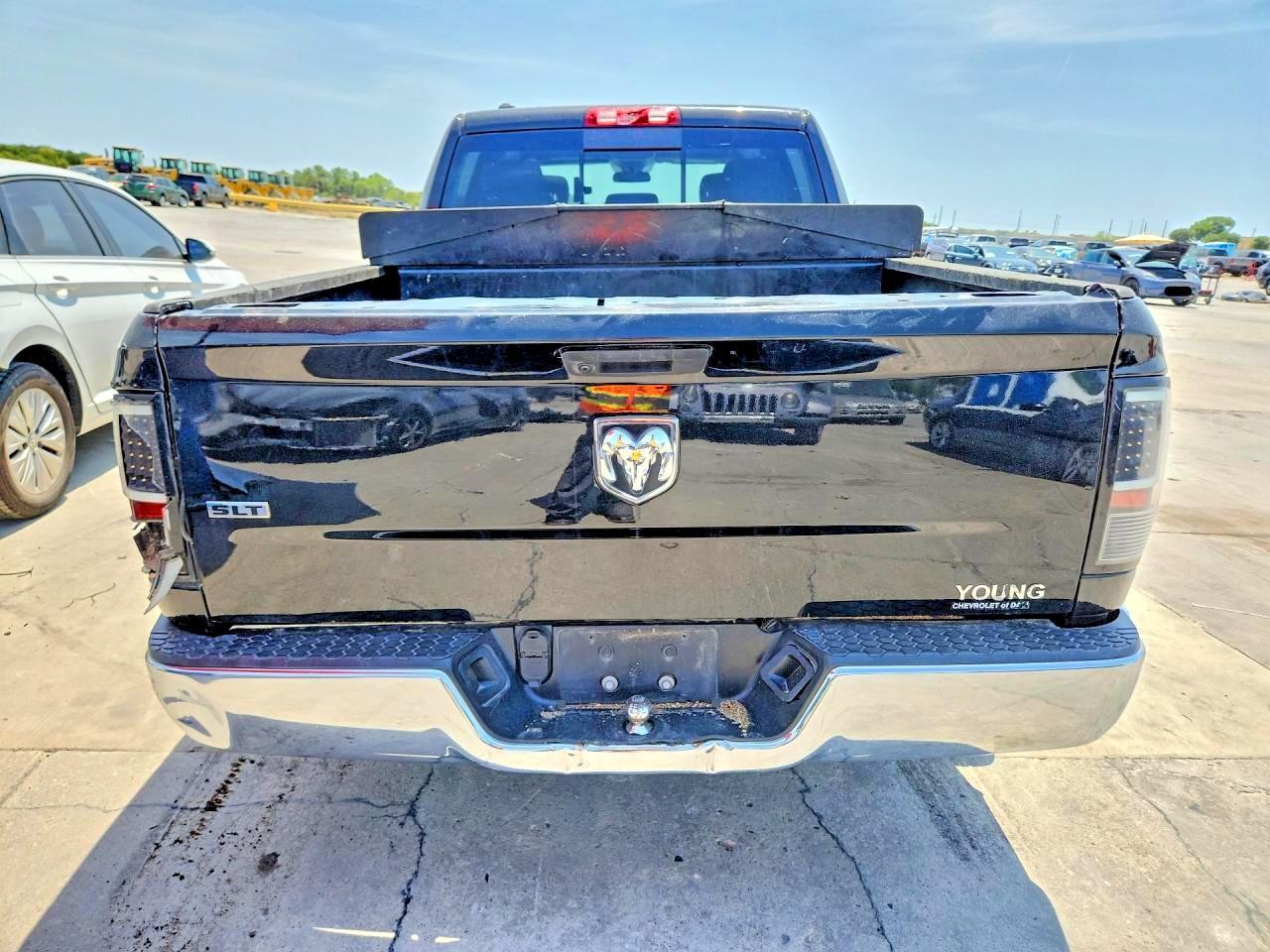 2019 Dodge RAM 1500 Classic SLT