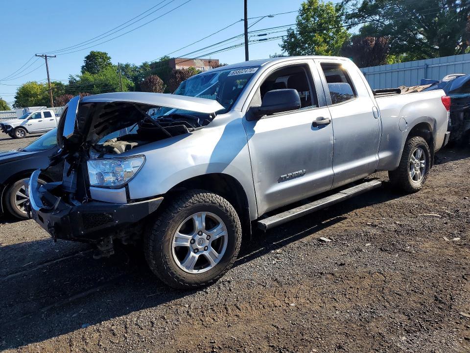 2013 Toyota Tundra Double Cab SR5