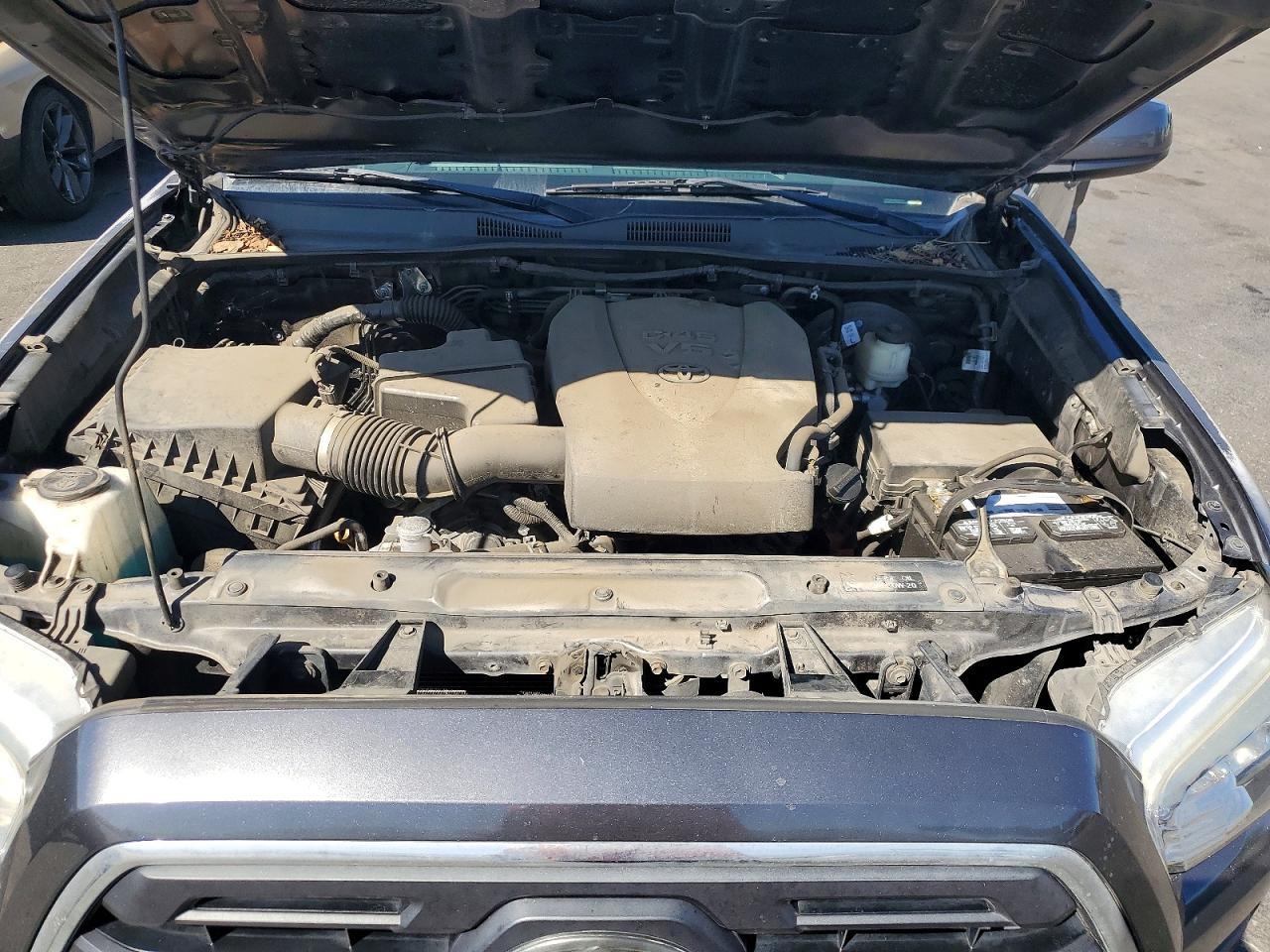 2018 Toyota Tacoma SR5 V6