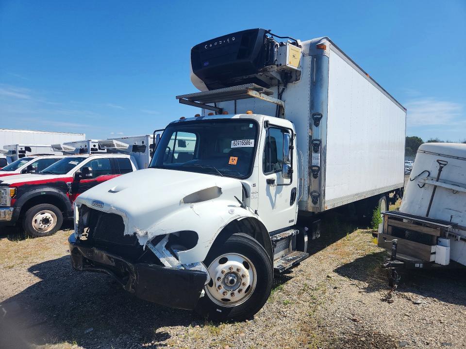 2012 Frht - Freightliner 2012 Freightliner Business Class M2 Refrigerated B