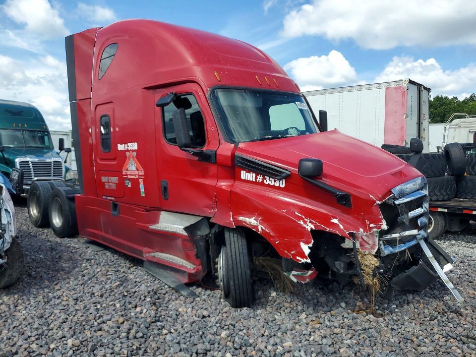 2020 Freightliner Cascadia 126 Semi Truck