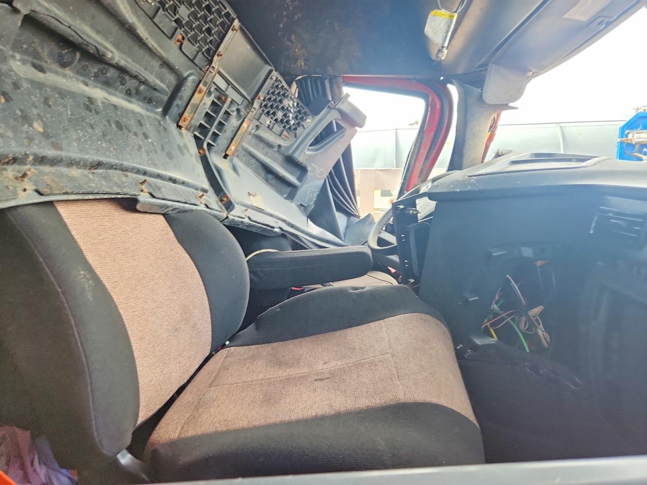2020 Freightliner Cascadia 126 Semi Truck