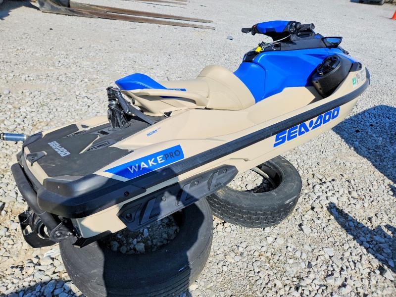 2025 Sea Do Wake PRO 230