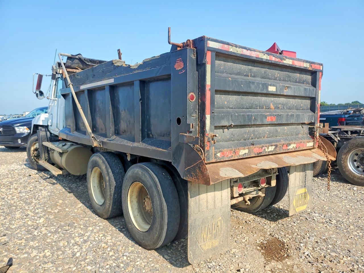 1995 Mack CH613 Dump Truck