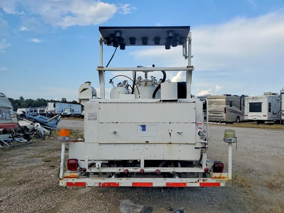 1997 GMC 4000 W4S042