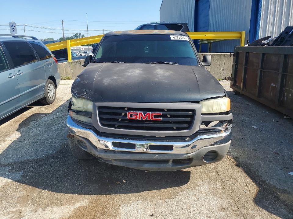 2003 GMC New Sierra C1500