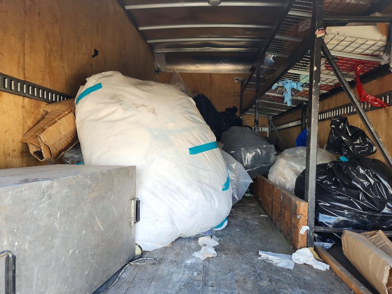 2007 Isuzu NRR BOX Truck