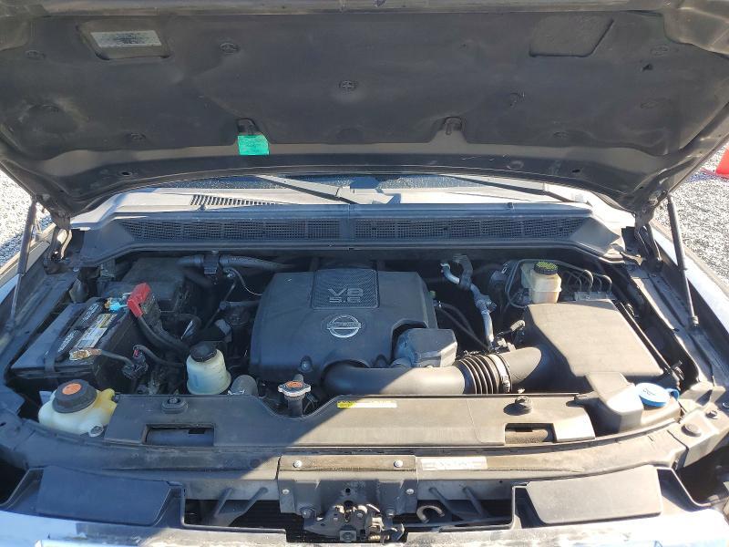2014 Nissan Titan SL