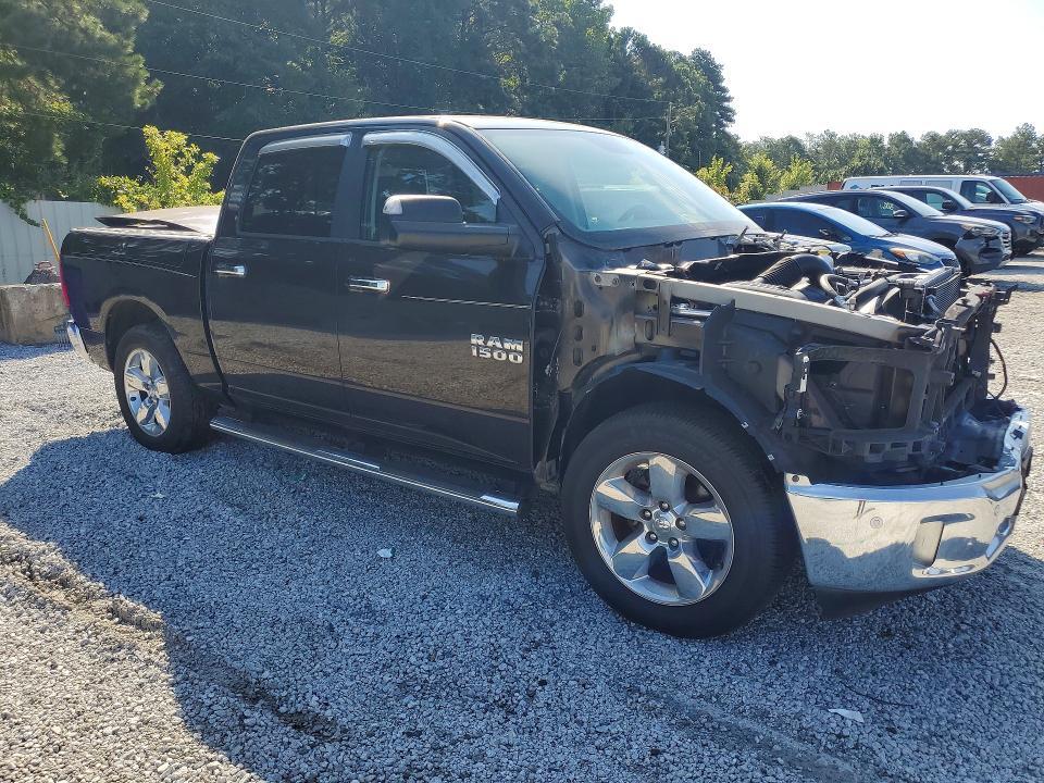 2016 Dodge RAM 1500 SLT