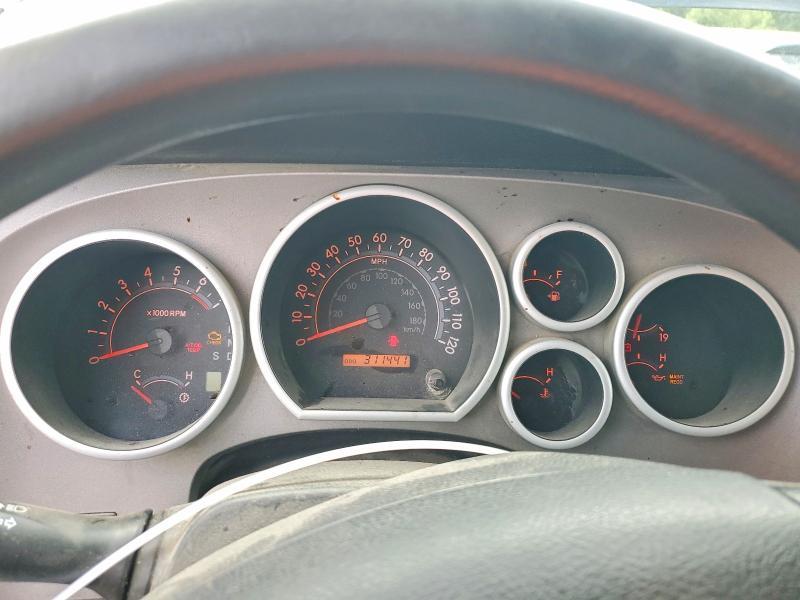 2010 Toyota Tundra Crewmax SR5