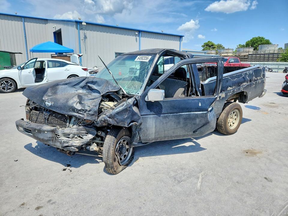 1995 Nissan Pickup