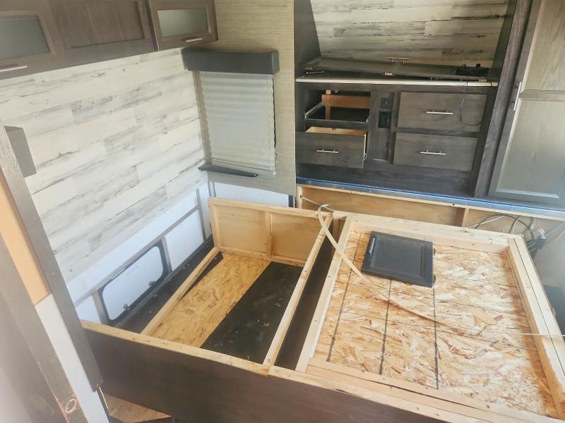 2019 Keystone Kodiak Camper