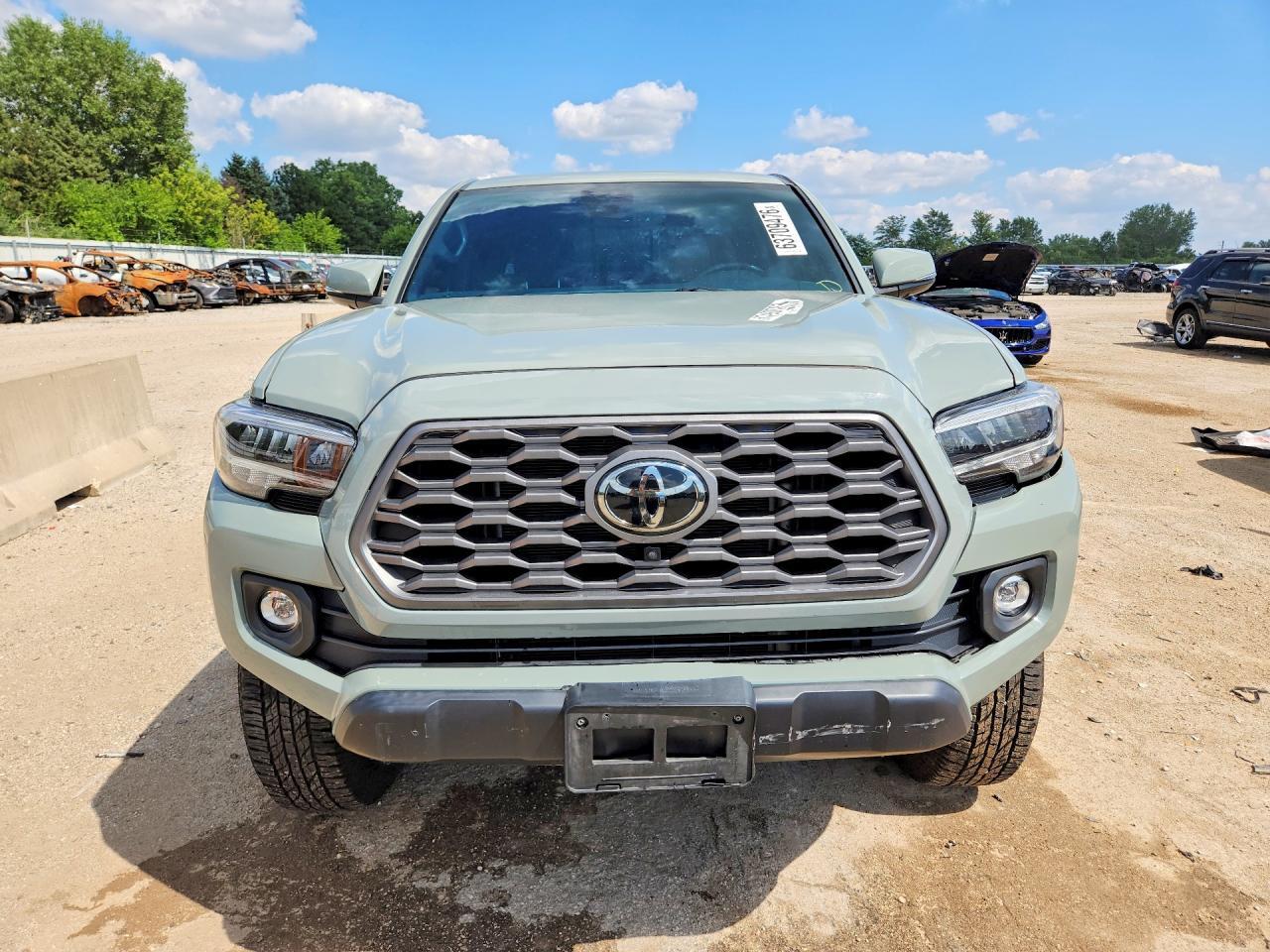 2023 Toyota Tacoma TRD OFF-Road