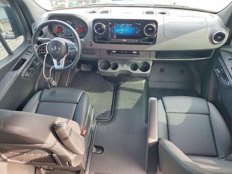 2023 Mercedes-Benz Sprinter 2500