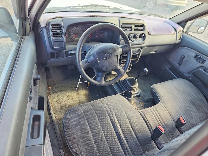 2001 Nissan Frontier XE