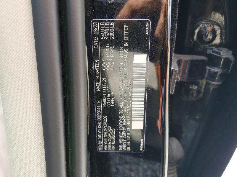 2023 Volvo Xc60 Plus