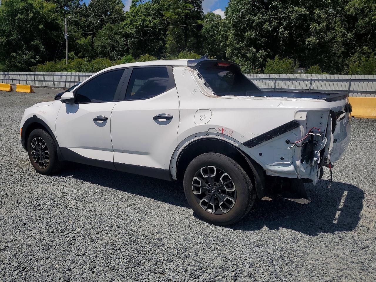 2023 Hyundai Santa Cruz SE
