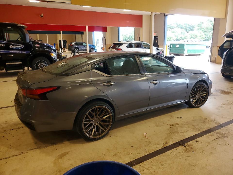 2024 Nissan Altima S