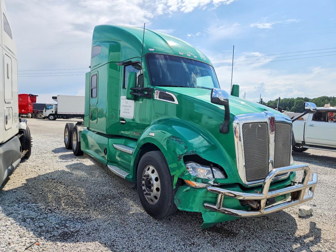 2020 Kenworth Construction T680