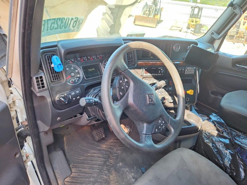 2020 International LT625 Semi Truck