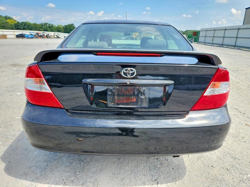 2003 Toyota Camry se V6