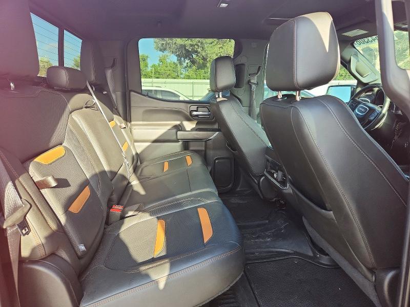 2022 GMC Sierra Limited K1500 AT4