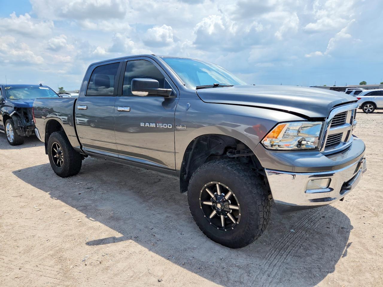 2012 Dodge RAM 1500 SLT