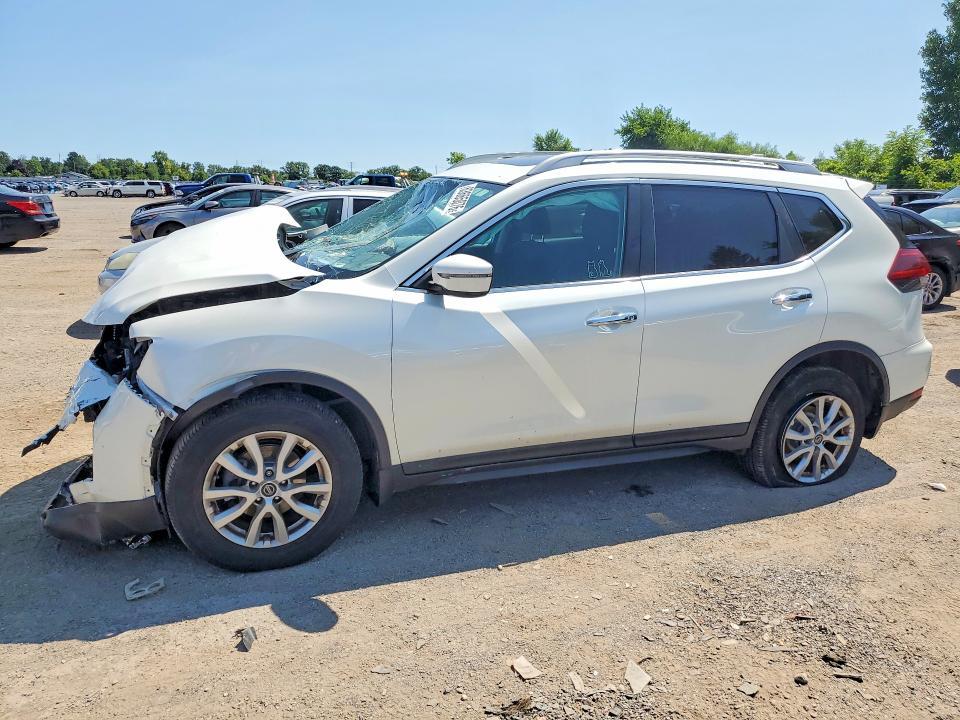 2018 Nissan Rogue s