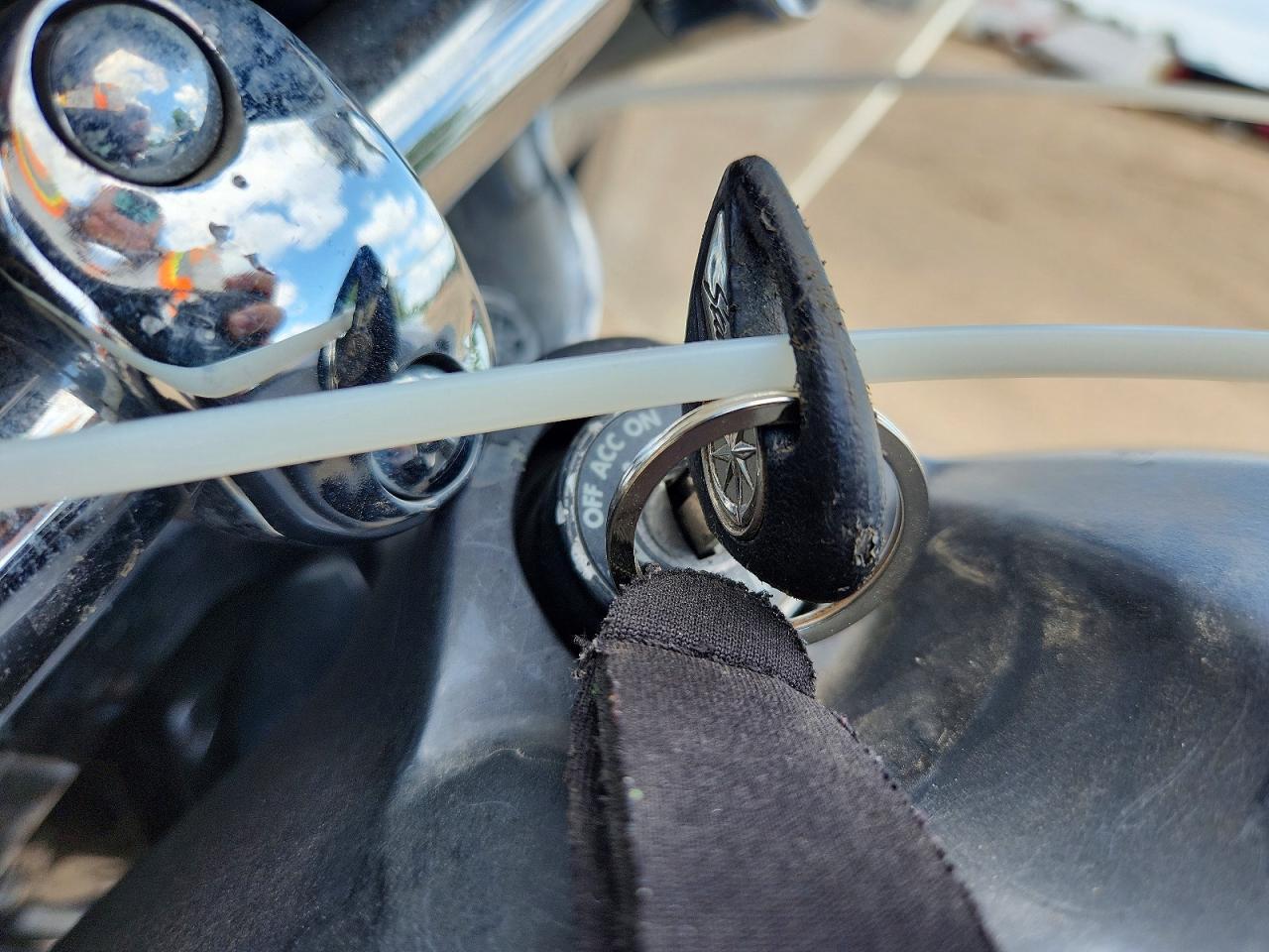 2005 Yamaha XVZ13 TF