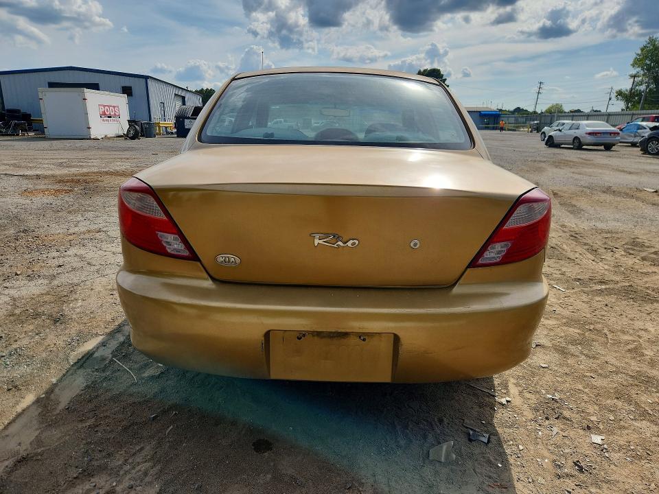 2002 KIA Rio Base