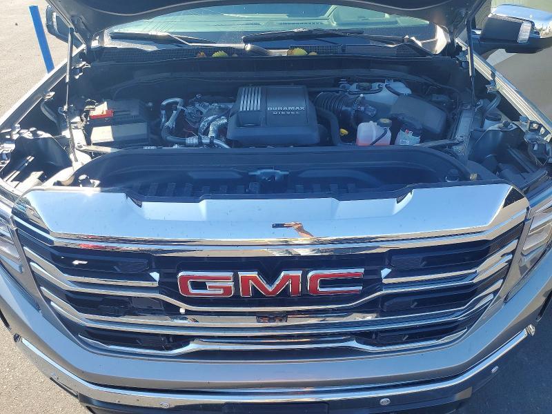 2026 GMC Sierra K1500 slt